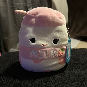 Amelie the strawberry milk Squishmallow